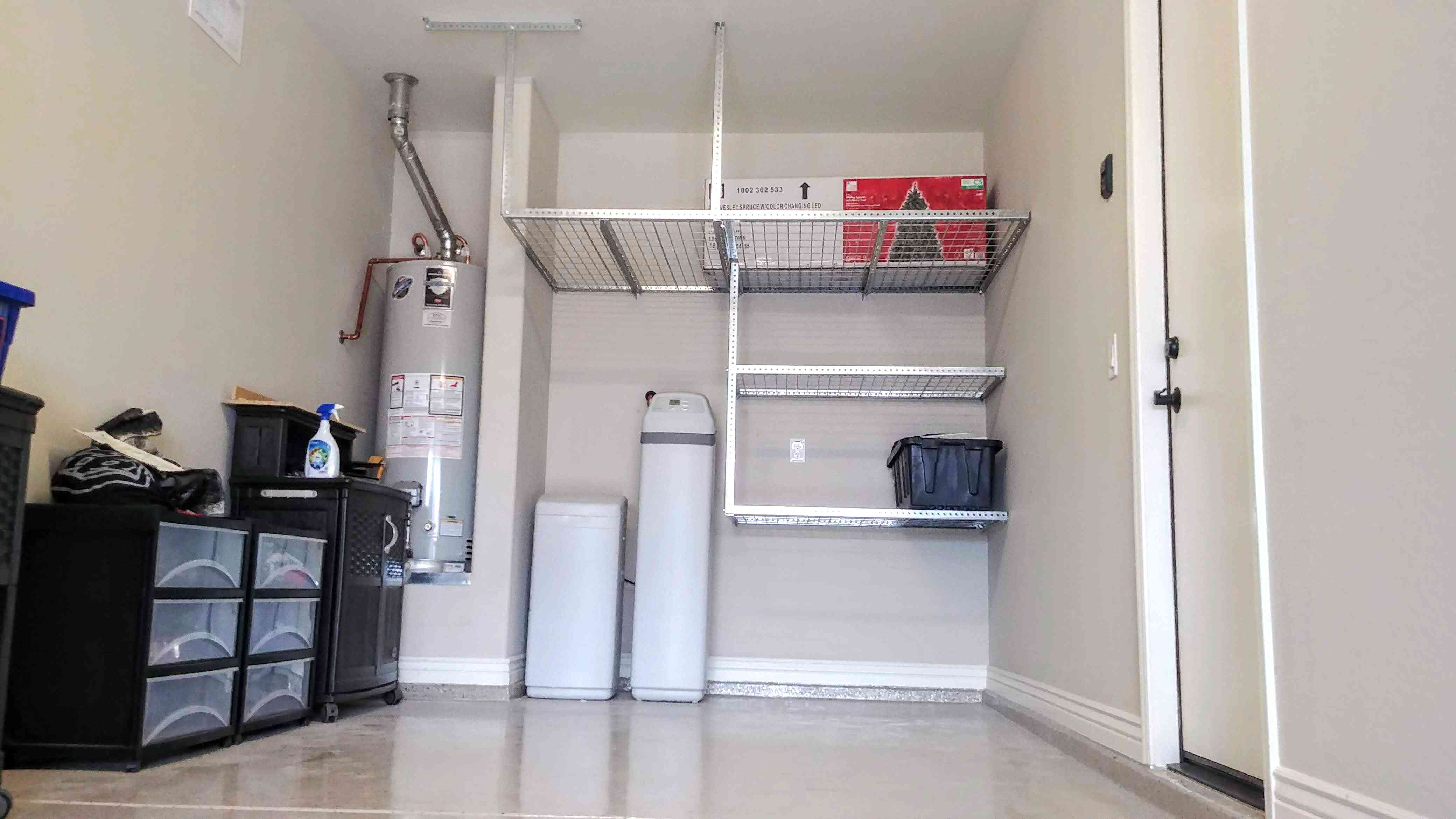Seasonal storage shelves